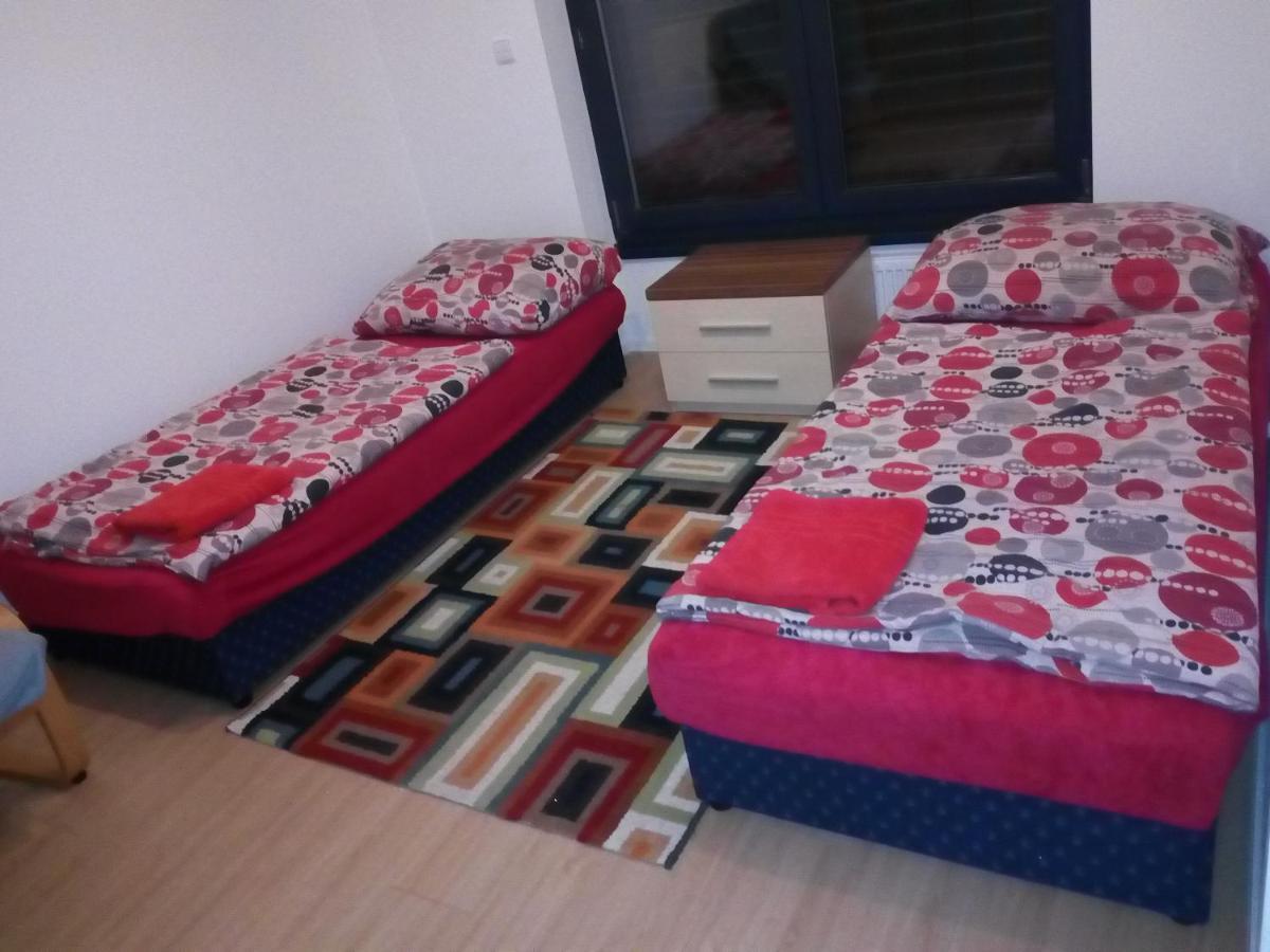 Apartman Stefanikova Zlín エクステリア 写真