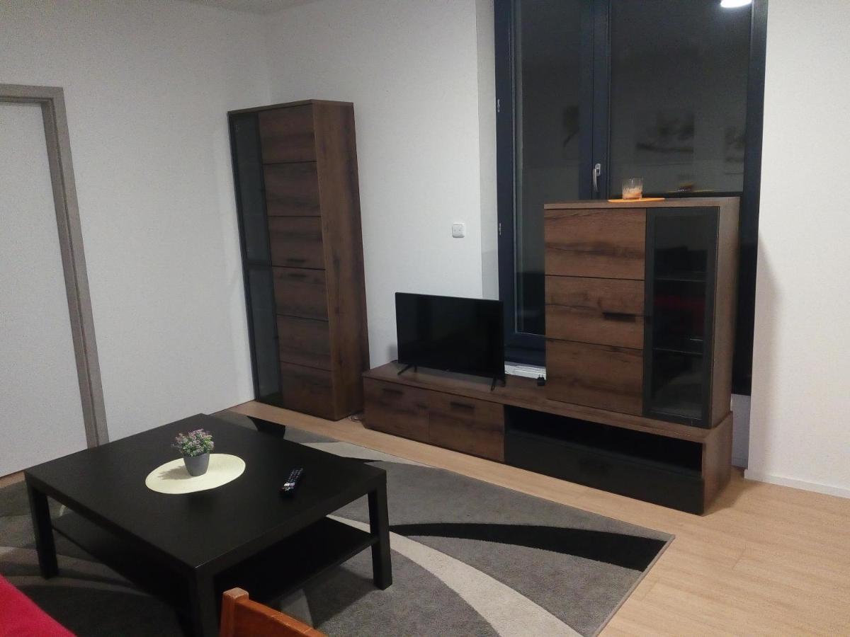 Apartman Stefanikova Zlín エクステリア 写真